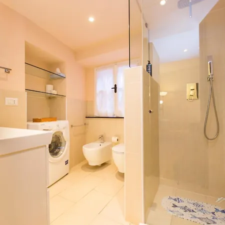 1m| 4 People| Sea By Tilo Apartment Genoa